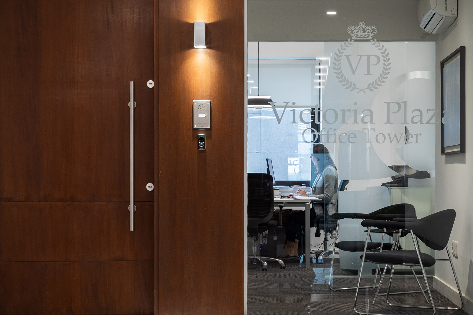 Acceso a oficinas VP WORK